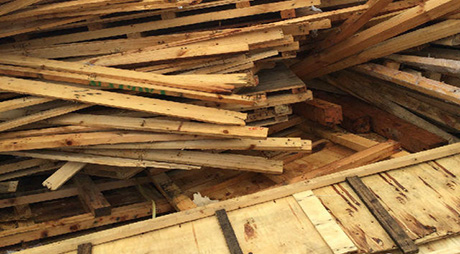 废木板废木柴