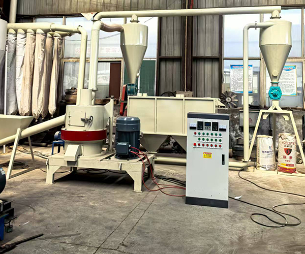 晨红机械木粉机一机多用 满足制香、板材、蚊香等多行业需求